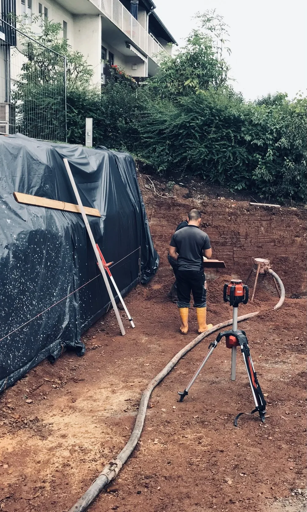 L80 – Poolbau und Gartenprojekt – Bild 2