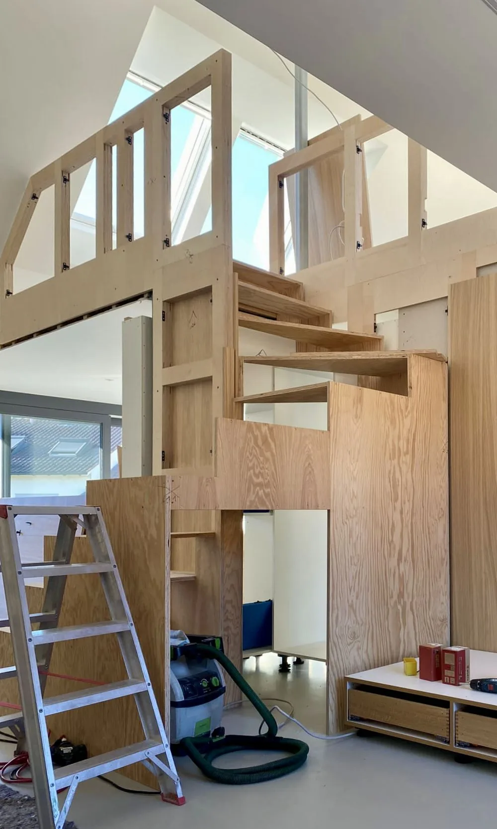 S147 – Dachgeschosswohnung in Stuttgart West – Bild 2