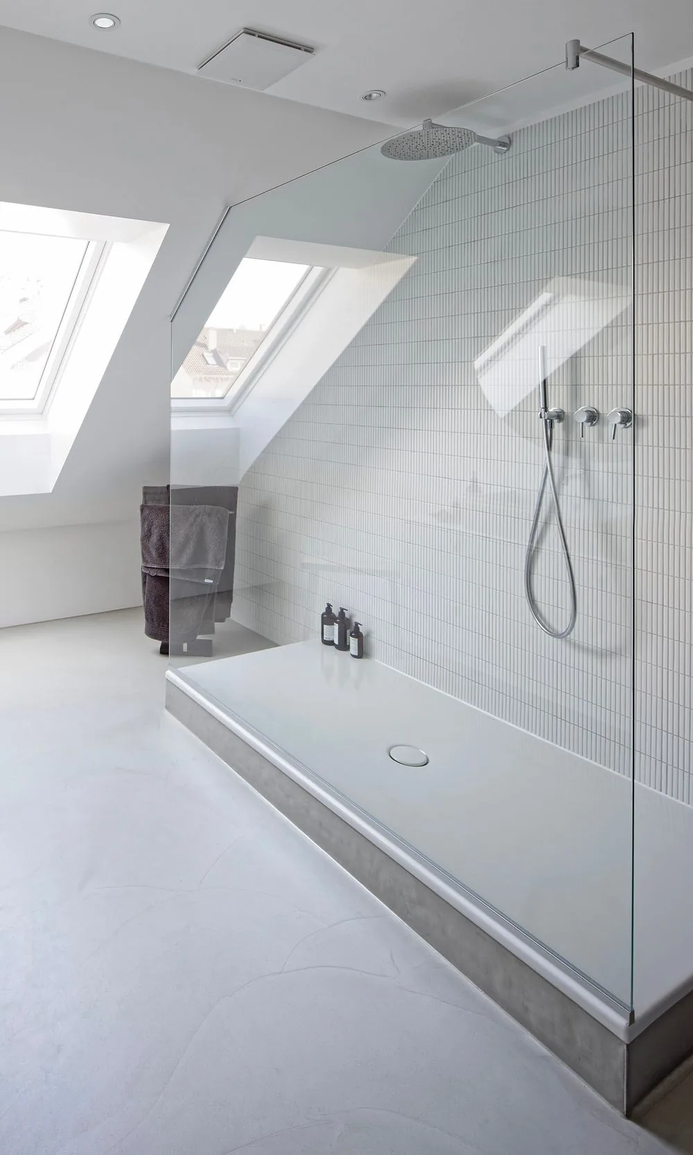 S147 – Dachgeschosswohnung in Stuttgart West – Bild 4